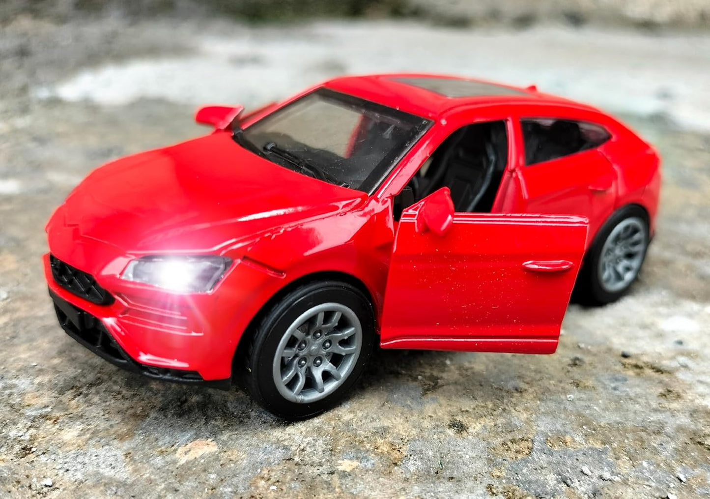 1:36 Scale Die-Cast Pull-Back Metal Car with Sound, Light, and Openable Doors for Kids