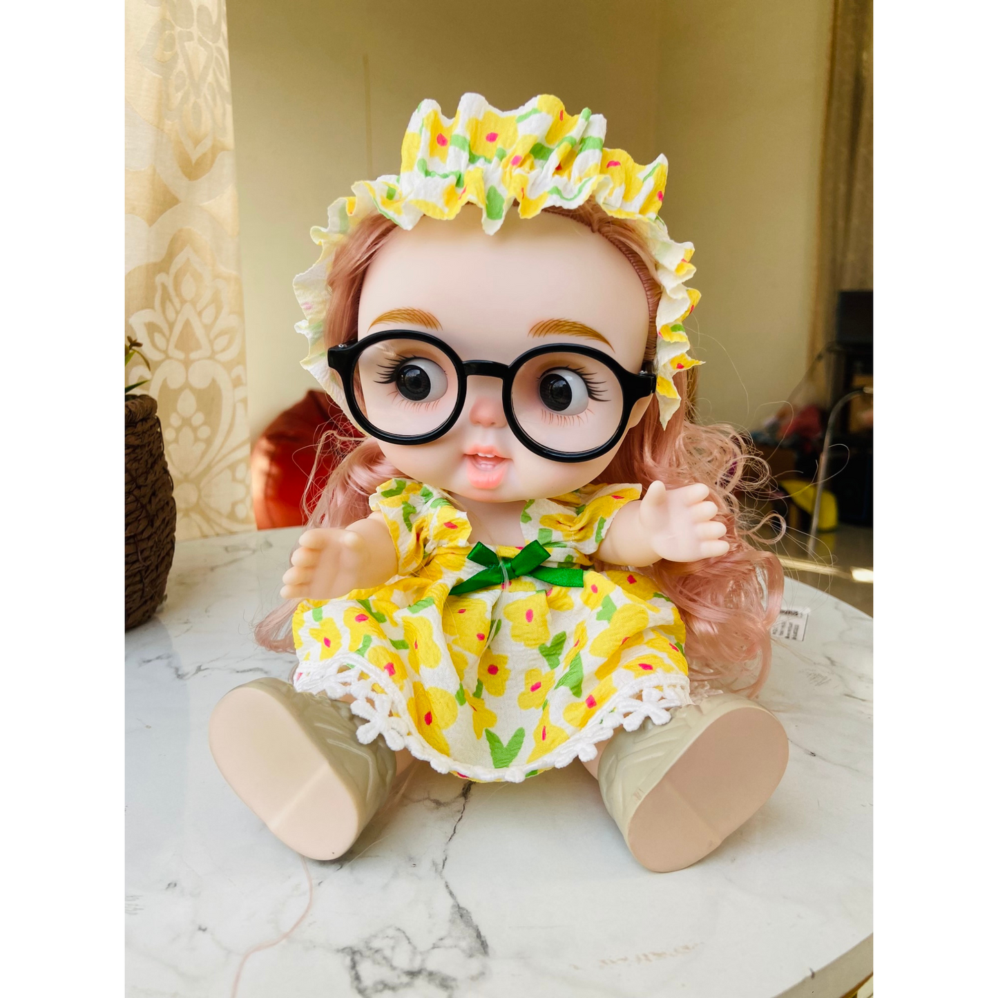 Chubby Cheeks Beauty Doll β 25cm Cute BJD with Glasses & Stylish Outfit