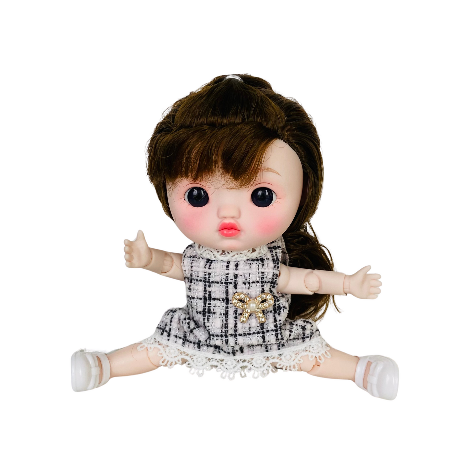 NestyFox 22cm Musical Doll with 15 Movable Joints – Realistic Eyes, Cute Outfit & Earmuffs, Gift for Girls