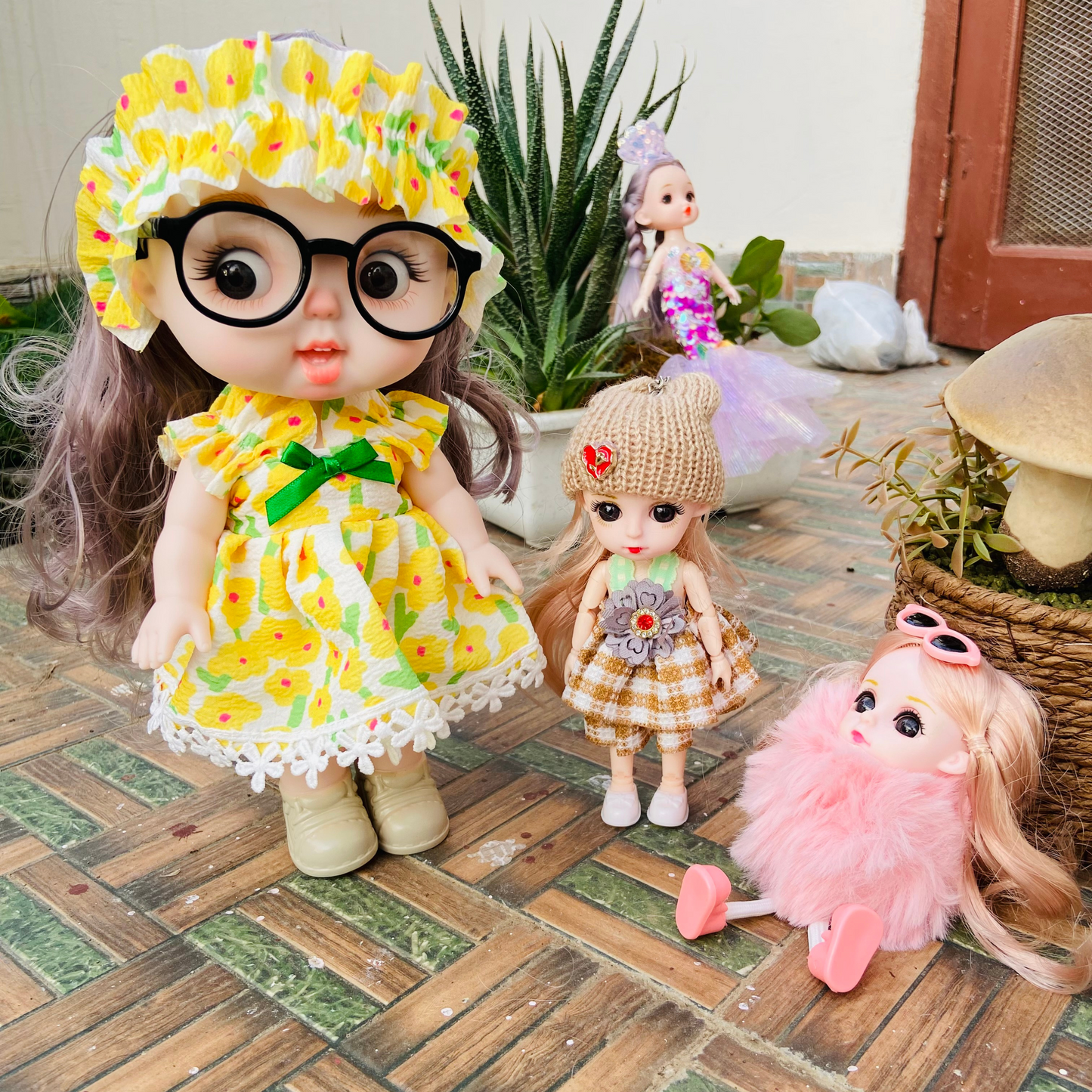 NestyFox 26 cm Fashion Doll Combo with 15 cm Assorted Mini Doll for Girls