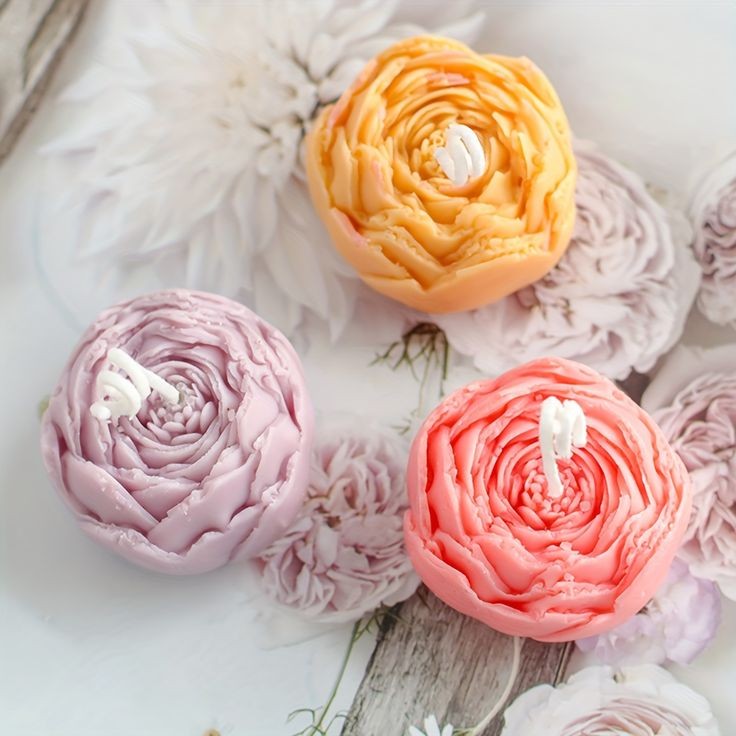 3D Rose Shape Flower Bud Candle with Multicolor