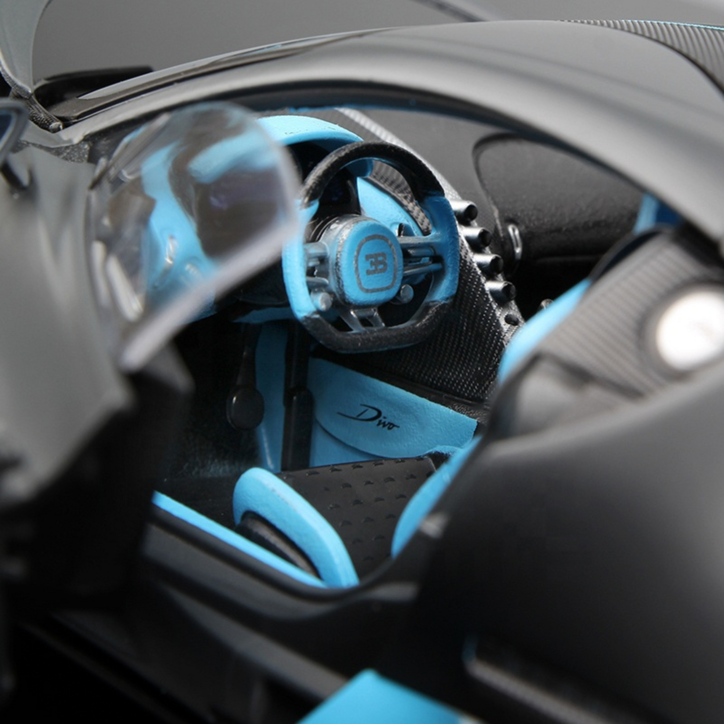 NestyFox 1:32 Bugatti Divo Alloy Car Model – Sound, Lights & Pull-Back Action