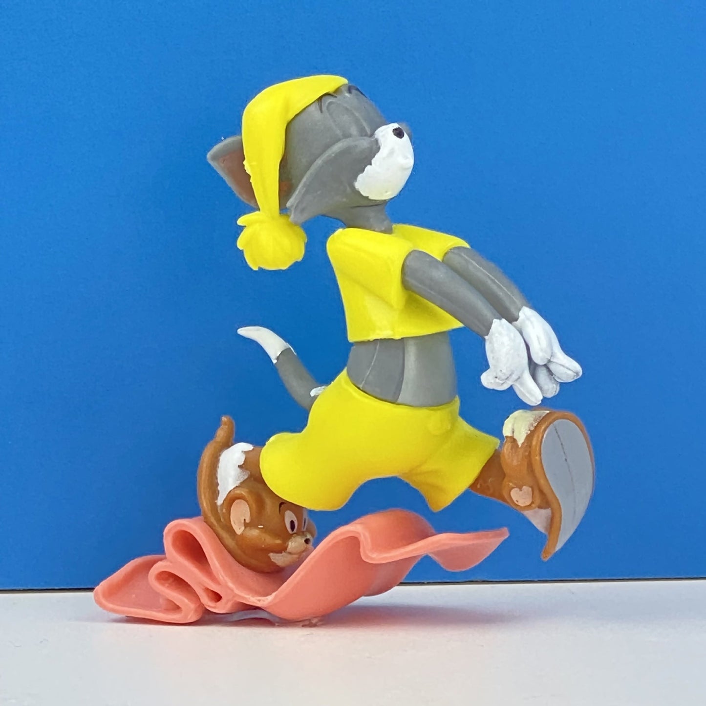 Sleeping Tom and Jerry Action Figure - Tinyminymo