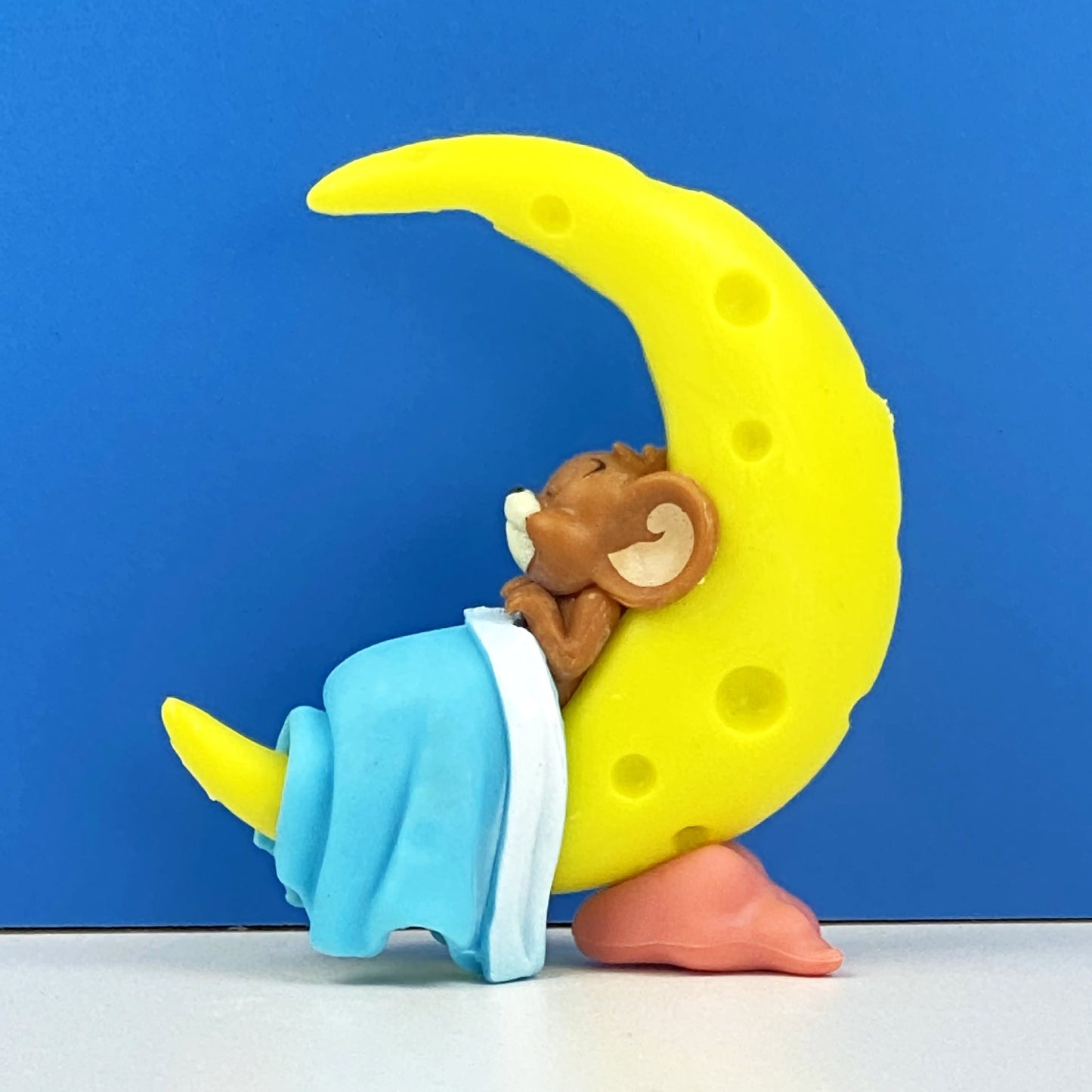 Sleeping Tom and Jerry Action Figure - Tinyminymo
