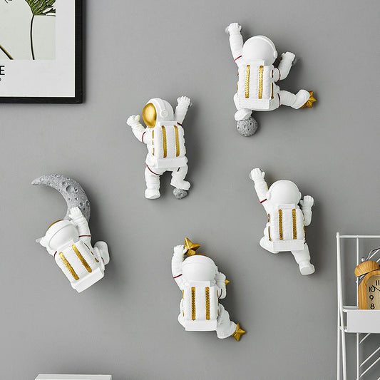 Astronaut Climbers