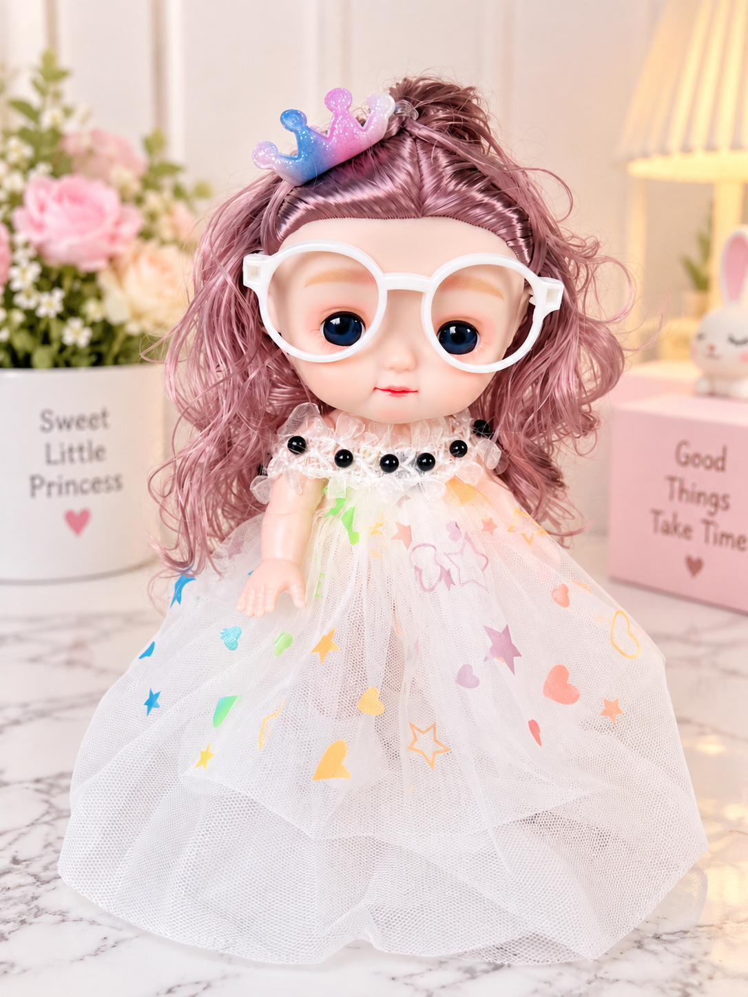 NestyFox 22 cm Fashion Doll with Removable Accessories
